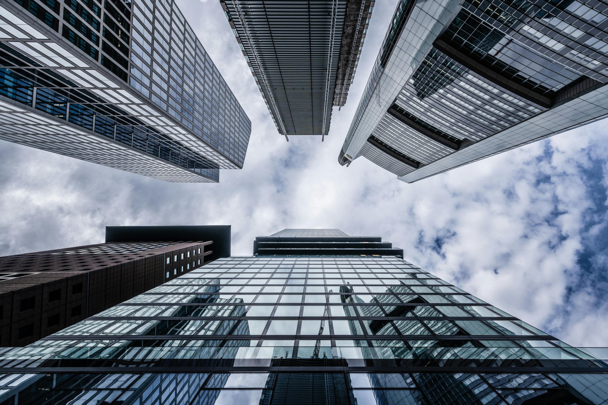 The capability-driven path to the GenAI platform in the banking sector